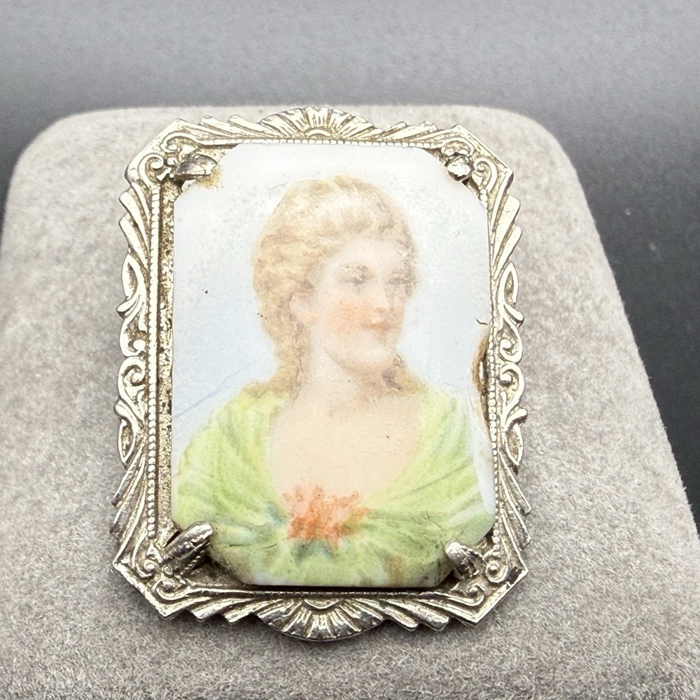 Vintage Portrait Brooch Hand Tinted Porcelain Ornate Silver Tone Needs Repair 1"